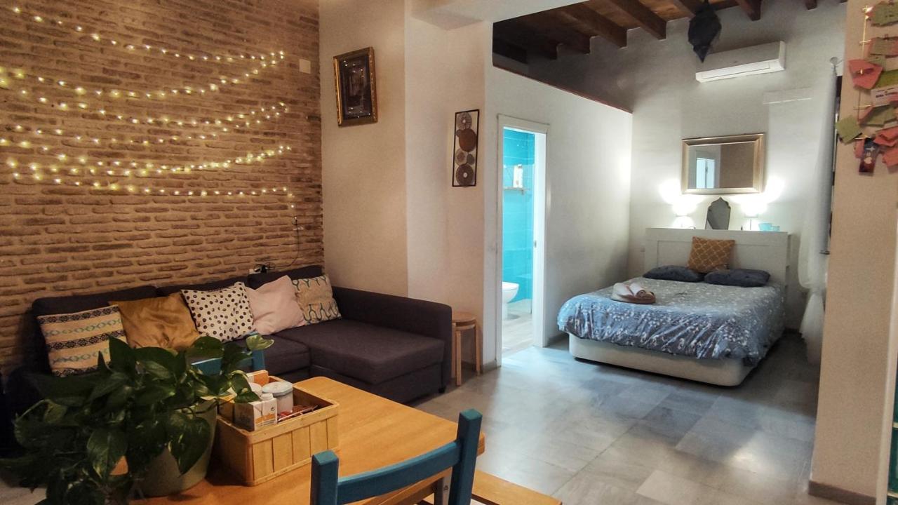 Triana Boho Chic Wifi Apartment Seville Luaran gambar